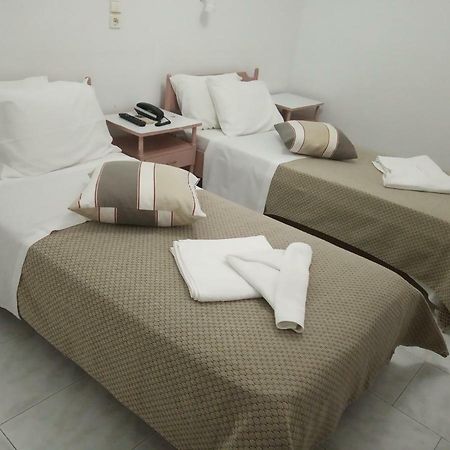 Serifos Beach Hotel リバディオン エクステリア 写真