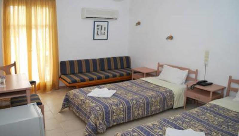 Serifos Beach Hotel リバディオン エクステリア 写真