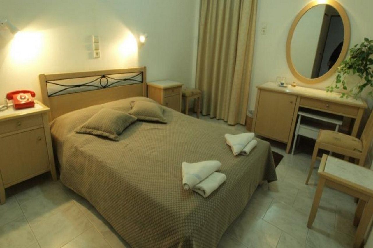 Serifos Beach Hotel リバディオン エクステリア 写真